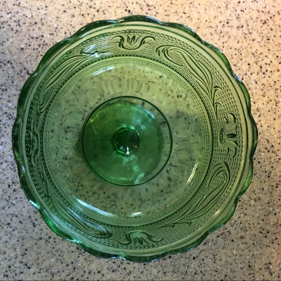 Vintage Green Candy Dish (Glass) - Picture 2 of 8